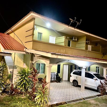 بانتايْ تْشينانغ Maze Roomstay Langkawi المظهر الخارجي الصورة